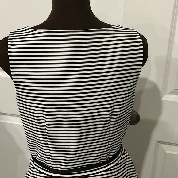 White House Black Market Black White Striped Belted Sleeveless Top Size 10 Work - Picture 7 of 11
